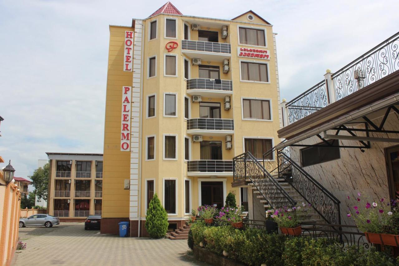 Hotel Palermo Kobuleti Bagian luar foto