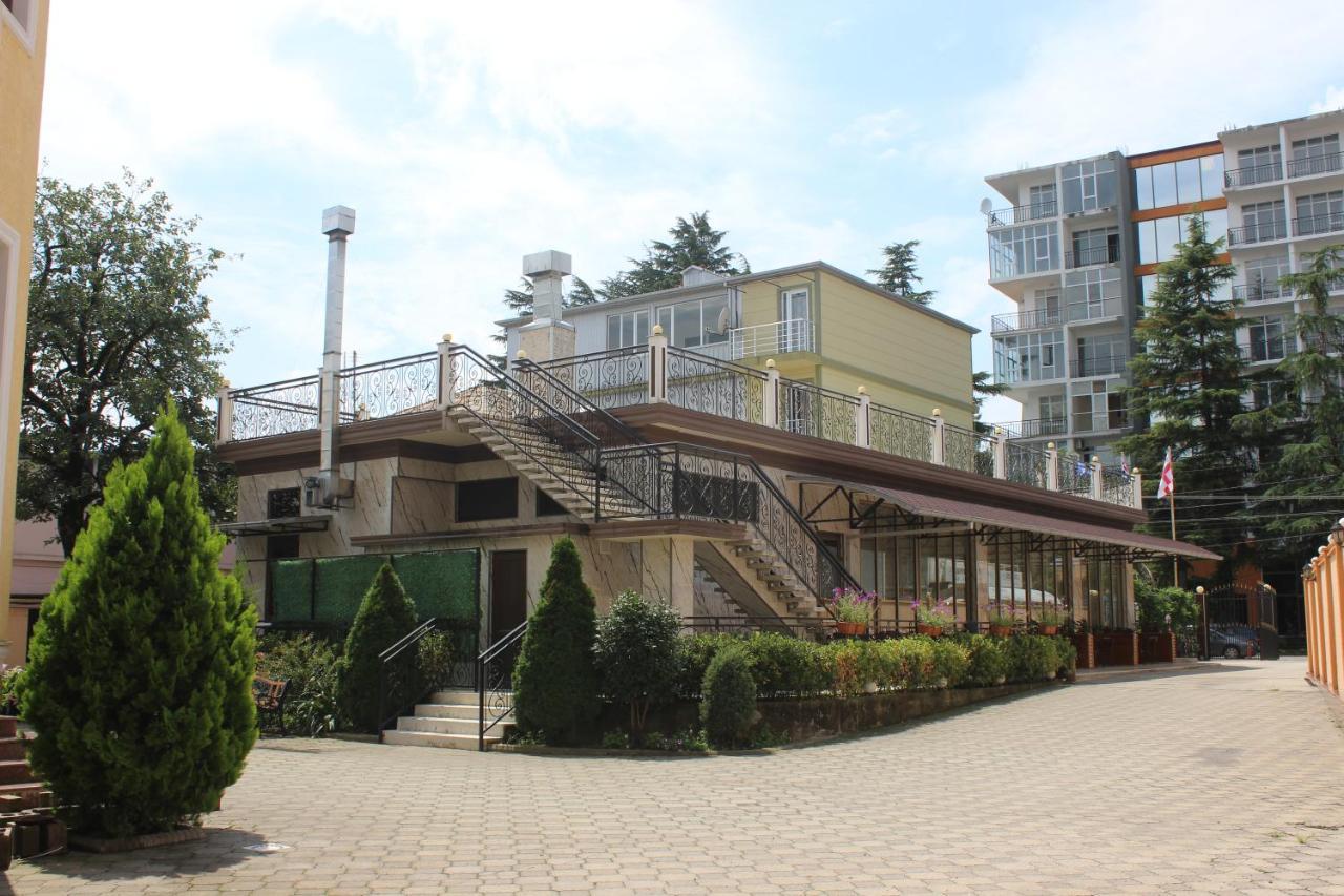 Hotel Palermo Kobuleti Bagian luar foto