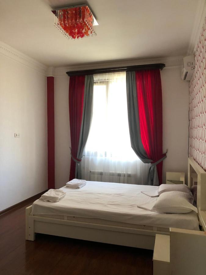 Hotel Palermo Kobuleti Bagian luar foto