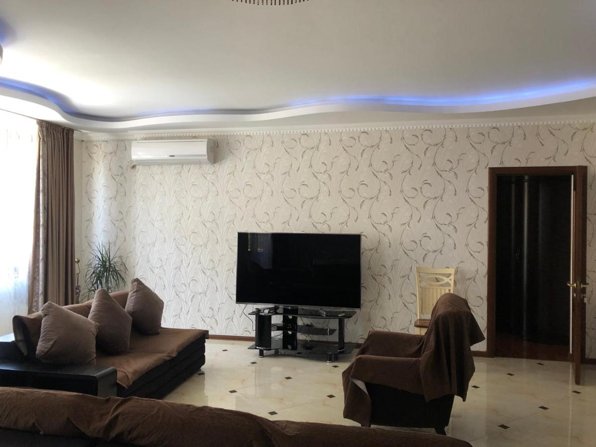Hotel Palermo Kobuleti Bagian luar foto