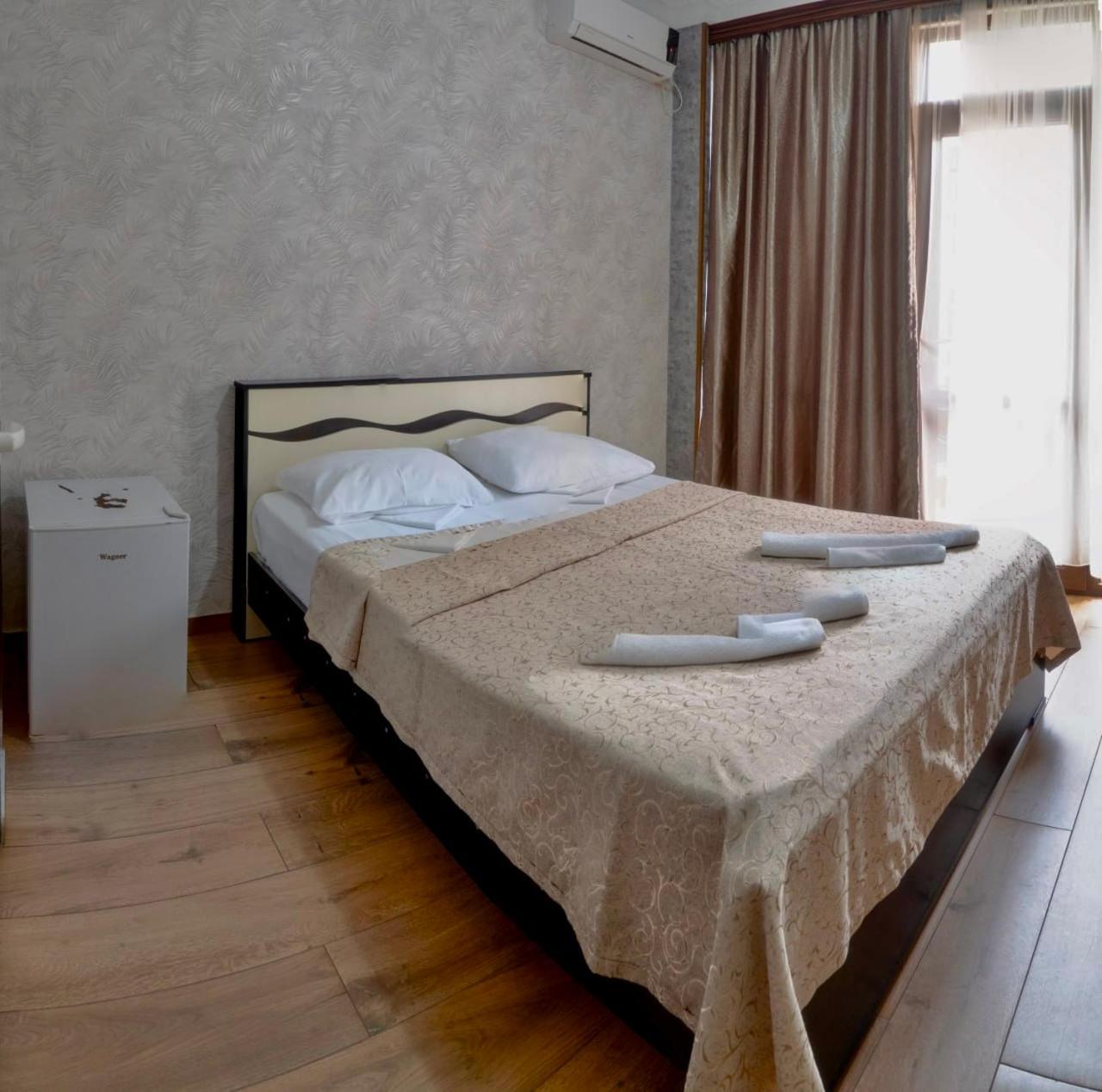 Hotel Palermo Kobuleti Bagian luar foto