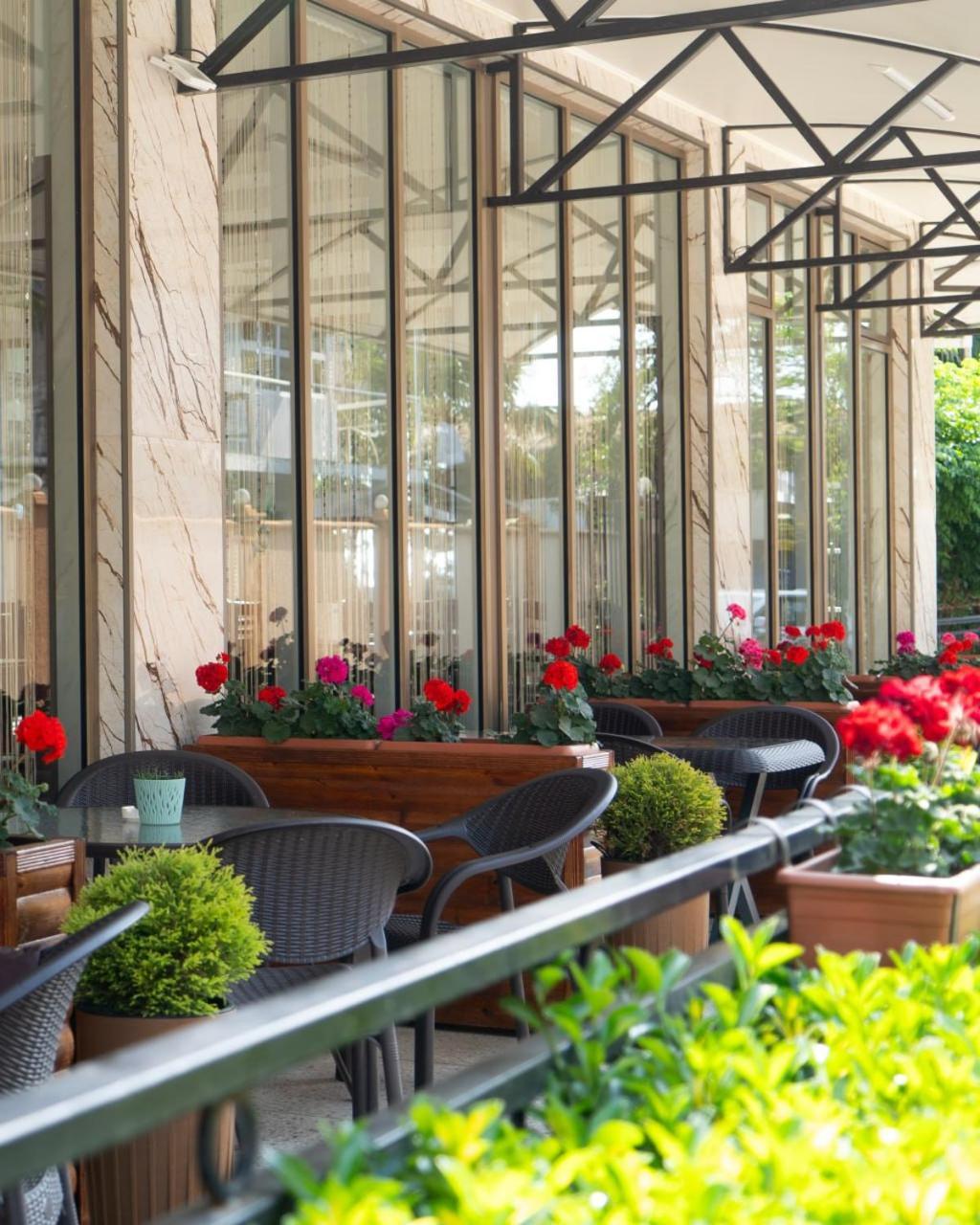 Hotel Palermo Kobuleti Bagian luar foto