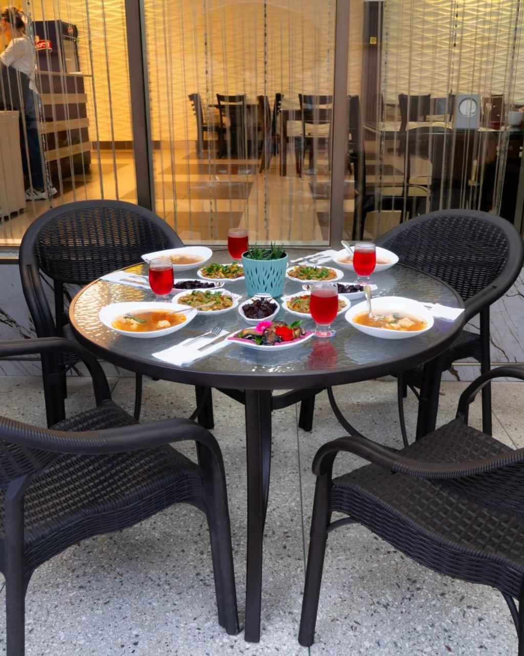 Hotel Palermo Kobuleti Bagian luar foto