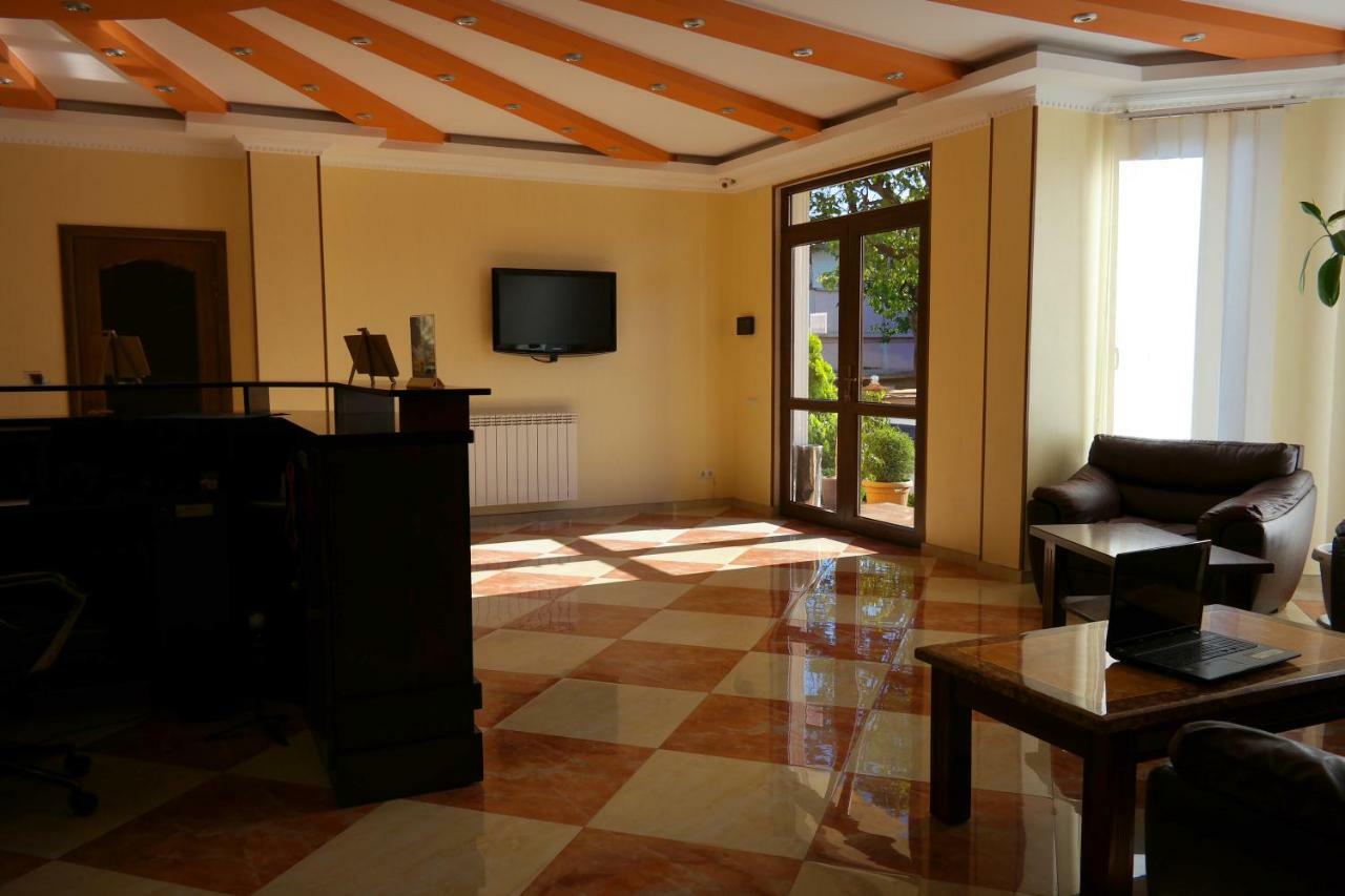 Hotel Palermo Kobuleti Bagian luar foto