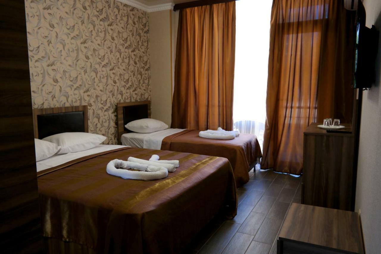 Hotel Palermo Kobuleti Bagian luar foto